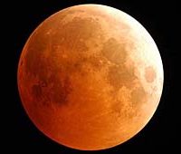 Red moon rising - die totale Mondfinsternis Red moon rising - die totale Mondfinsternis