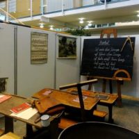 200 Jahre Schulzwang in Bayern - Schulmuseum Aufkirchen auf Abwegen 200 Jahre Schulzwang in Bayern - Schulmuseum Aufkirchen auf Abwegen