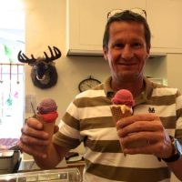 Ferien! Sonne! Eis! Ferien! Sonne! Eis!