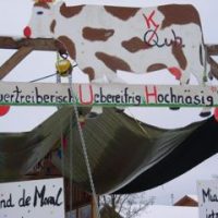 Alaaf, Helau, Silencio / Teil drei