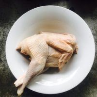 Ohne Kopf mit Kragen - das Suppenhuhn Ohne Kopf mit Kragen - das Suppenhuhn