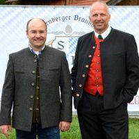 Spatenstich zur Bier- und Weinmetropole Höhenrain