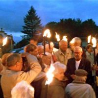 Segnung in letzter Sekunde! Die vielleicht letzte Amtshandlung von Pater Laurentius.