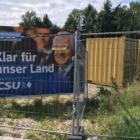 Politiker hinter Gittern (Wahlkampf in Berg; pt. 2)