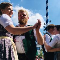 A bor Allmannshauser und Berger san in d’Wachhüttn neimaschiert