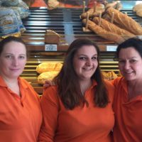 Hereinmahlende Neuigkeiten: Höflinger Müller GmbH übernimmt Berger Filiale der Bäckerei Meier