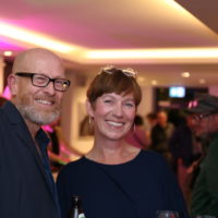 Mit Handy, Sony, Canon oder Hasselblad: Passfotos von Quirin Leppert