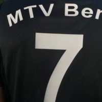 Schönwetterfußball