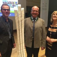 Hereinleuchtende Neuigkeiten: Gemeinde Berg erhält Energie-Sonderpreis für Windräder